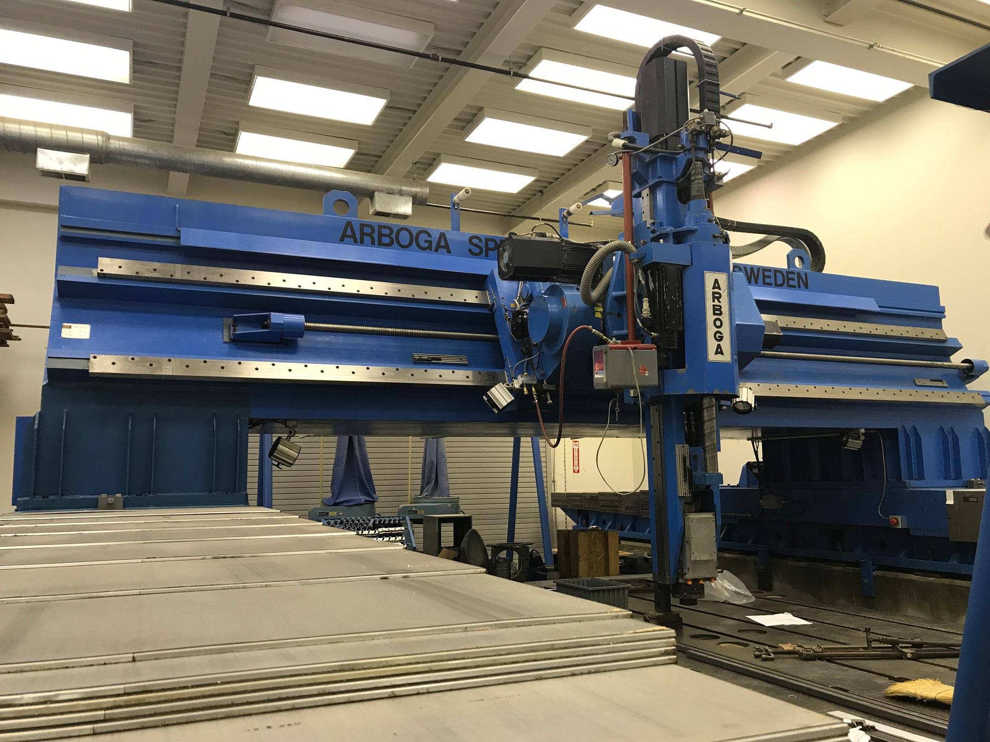CNC machining – (13-ft. x16-ft. x2.5-ft.working volume) CNC machining – (13-ft. x16-ft. x2.5-ft.working volume)