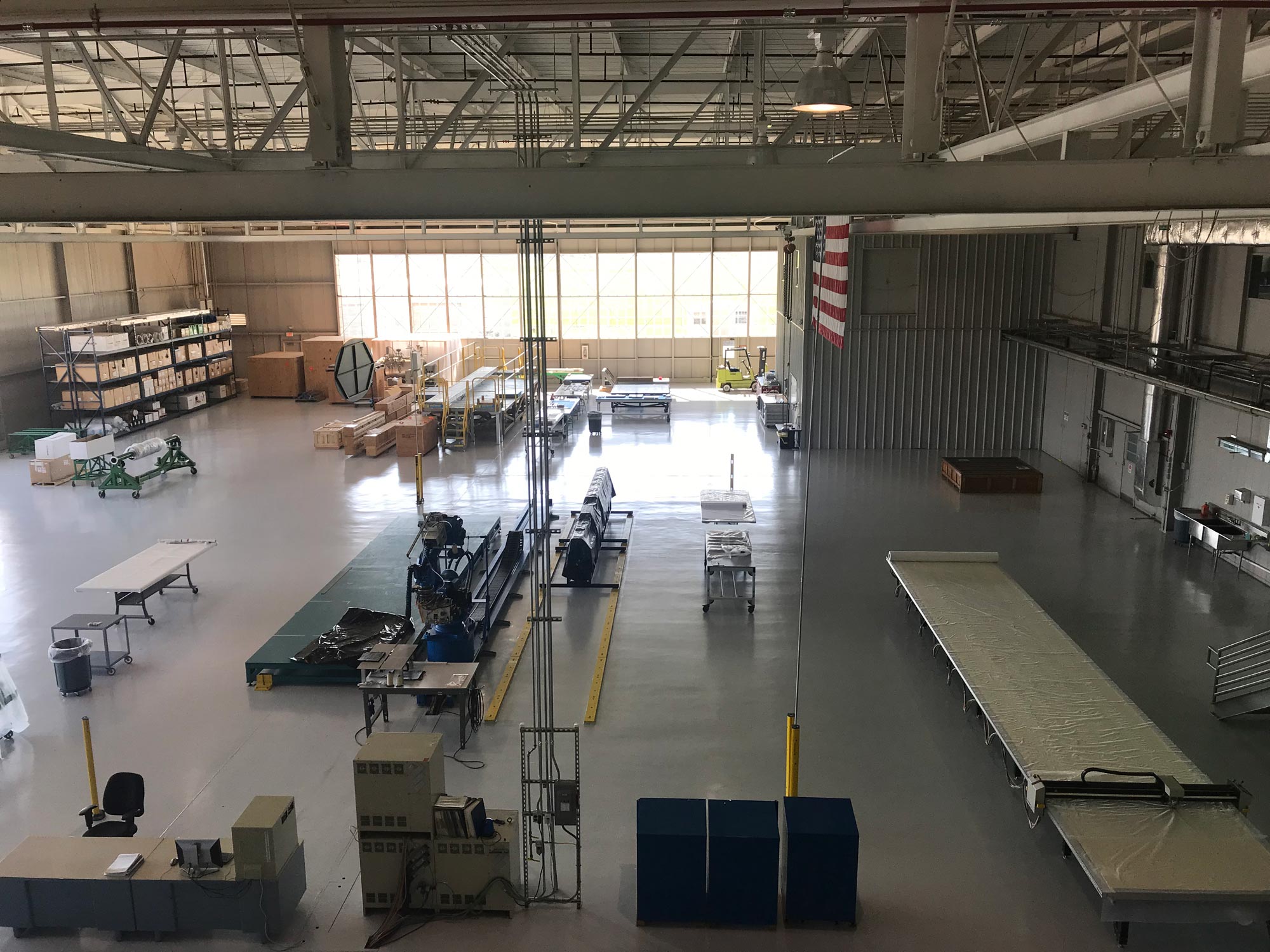 28,000-sq.ft. high bay 28,000-sq.ft. high bay